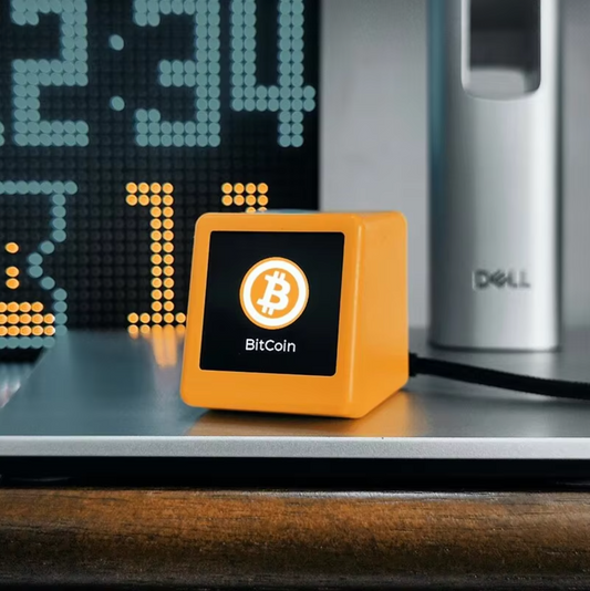 Physical Real-time Stock and BTC Ticker Display - Smalltv PRO